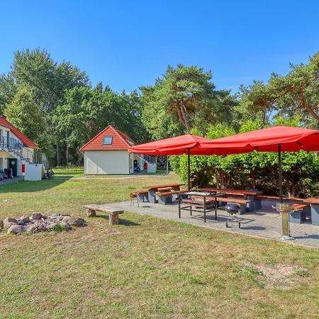 3 Bedroom Gorgeous In * Altenkirchen (Mecklenburg-Vorpommern)