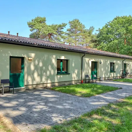 3 Bedroom Gorgeous In Appartement Altenkirchen (Mecklenburg-Vorpommern)