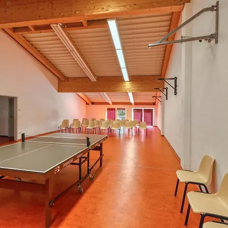 3 Bedroom Gorgeous In Altenkirchen (Mecklenburg-Vorpommern)