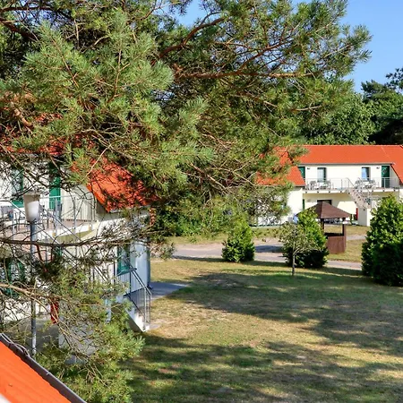 3 Bedroom Gorgeous In Altenkirchen (Mecklenburg-Vorpommern)